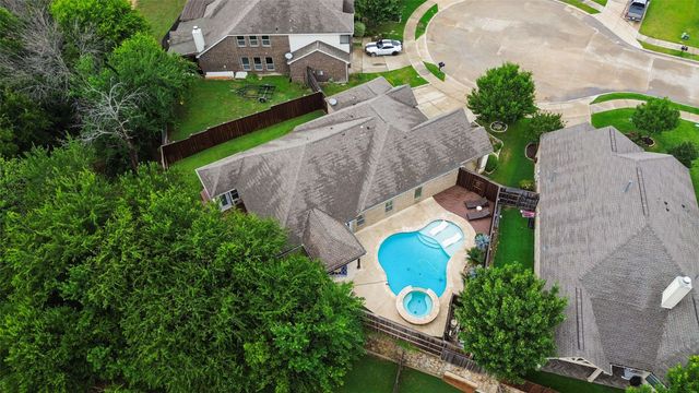 704 Water Garden Circle, Little Elm, TX 75068