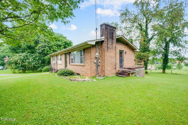 230 Russell Road, Blountville, TN 37617