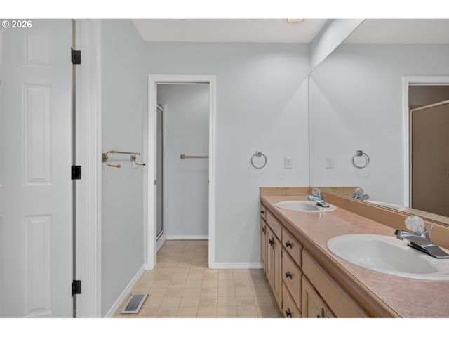 20196 Sw TENINO Ct, Tualatin, OR 97062
