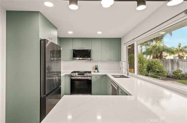 19851 Sienna Lane, Yorba Linda, CA 92886