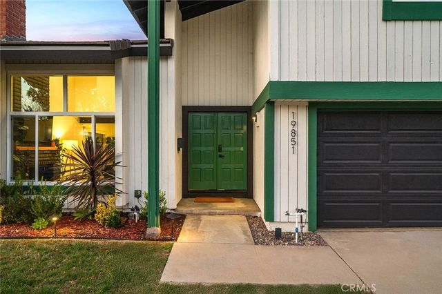 19851 Sienna Lane, Yorba Linda, CA 92886