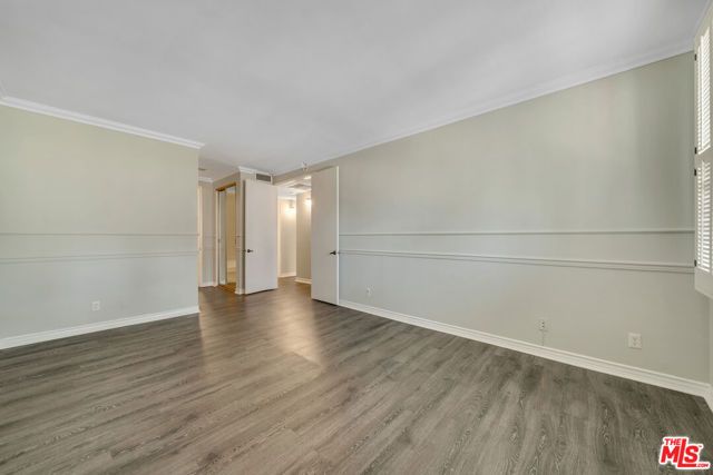 12124 Goshen Avenue 206, Los Angeles, CA 90049