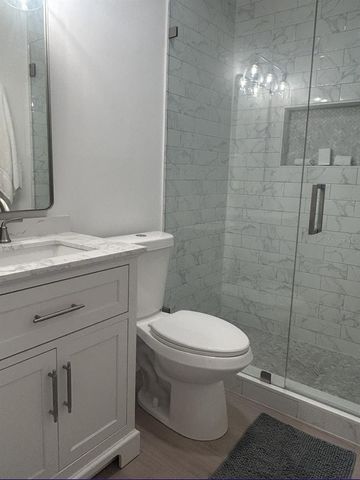 1624 STICKNEY POINT ROAD 101, Sarasota, FL 34231
