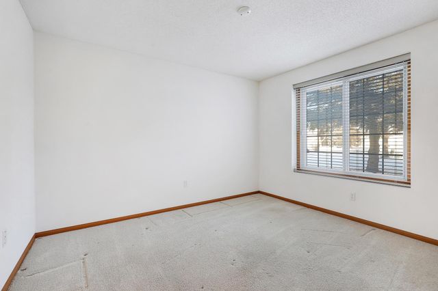 10849 Lexington Drive, Eden Prairie, MN 55344