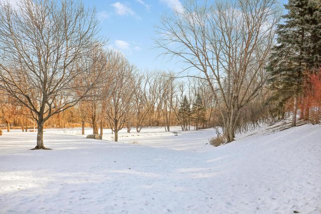 10849 Lexington Drive, Eden Prairie, MN 55344