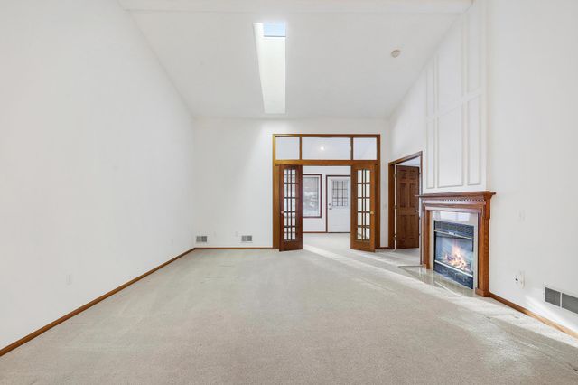 10849 Lexington Drive, Eden Prairie, MN 55344