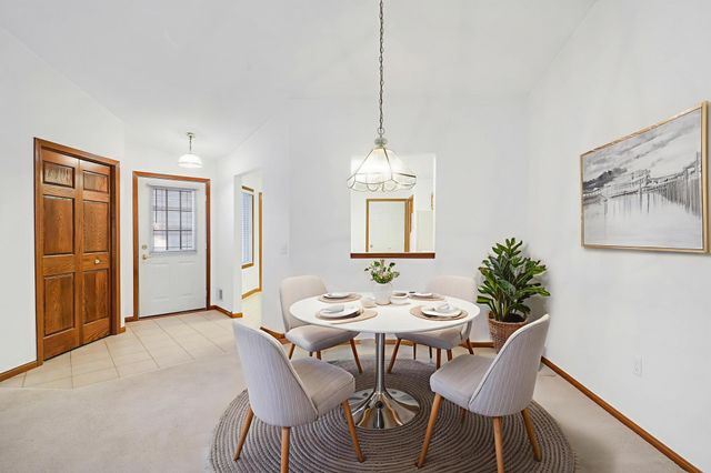 10849 Lexington Drive, Eden Prairie, MN 55344