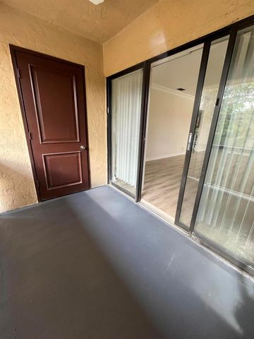 5975 Forest Hill Boulevard 201, West Palm Beach, FL 33415
