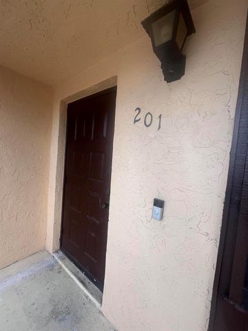 5975 Forest Hill Boulevard 201, West Palm Beach, FL 33415