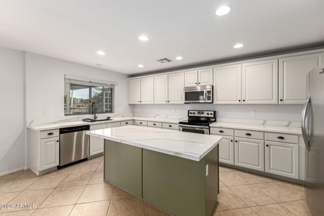 782 W THUNDERBIRD Court, Casa Grande, AZ 85122