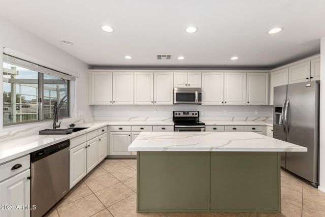 782 W THUNDERBIRD Court, Casa Grande, AZ 85122