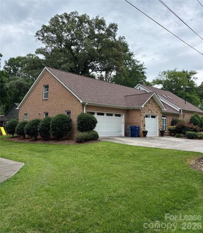 322 Patricia Avenue, Harrisburg, NC 28075