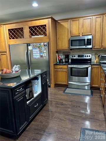 322 Patricia Avenue, Harrisburg, NC 28075