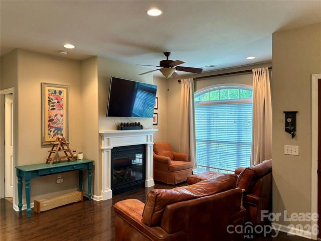 322 Patricia Avenue, Harrisburg, NC 28075