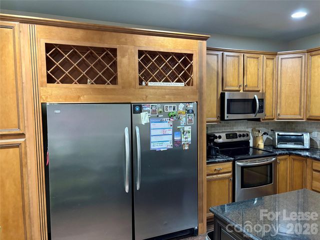 322 Patricia Avenue, Harrisburg, NC 28075