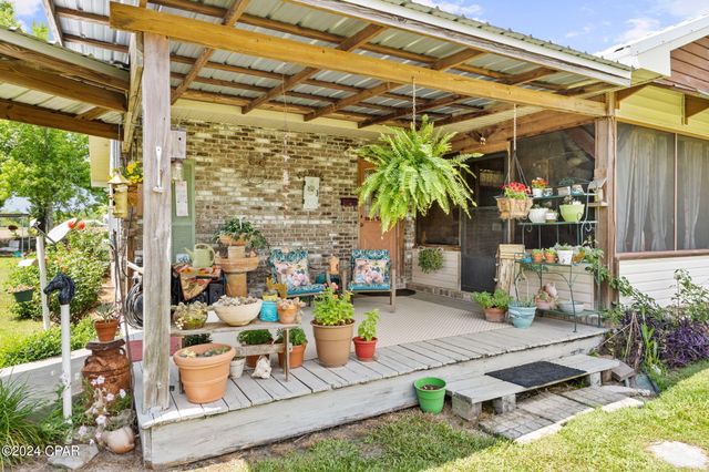 4180 Highway 273, Graceville, FL 32440