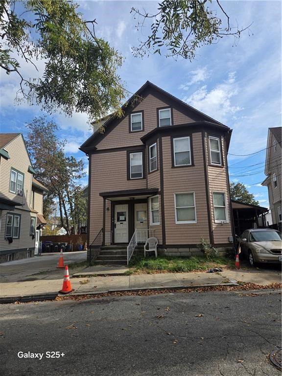 28 Verndale Street 2A, Providence, RI 02904