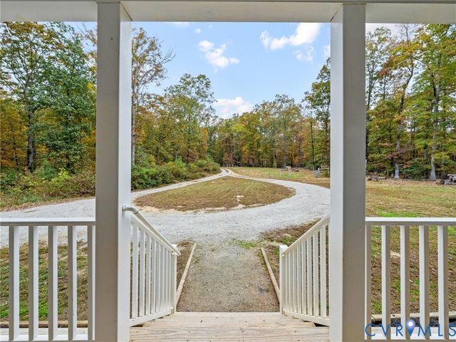 1475 Huguenot Trl, Powhatan, VA 23139