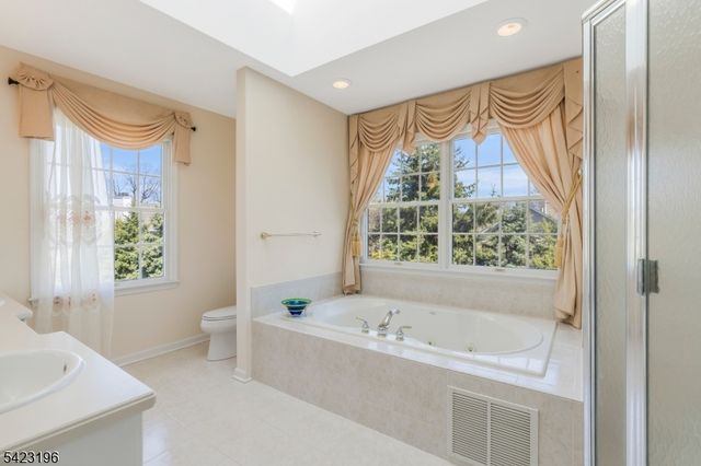 47 Scheurman Terrace, Green Brook Twp., NJ 08812