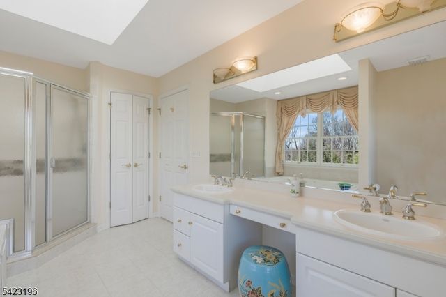 47 Scheurman Terrace, Green Brook Twp., NJ 08812