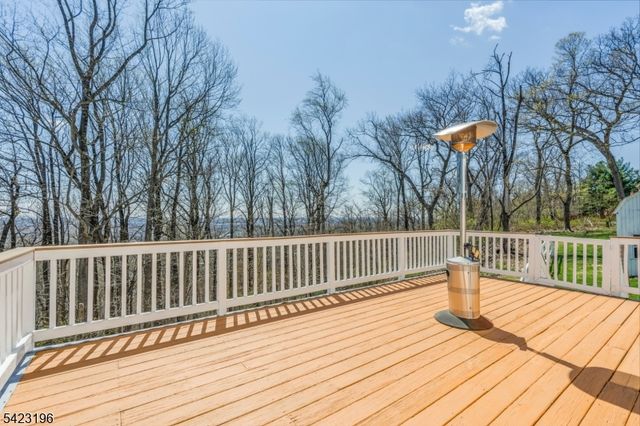 47 Scheurman Terrace, Green Brook Twp., NJ 08812