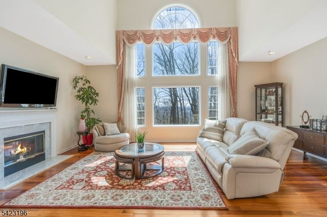 47 Scheurman Terrace, Green Brook Twp., NJ 08812