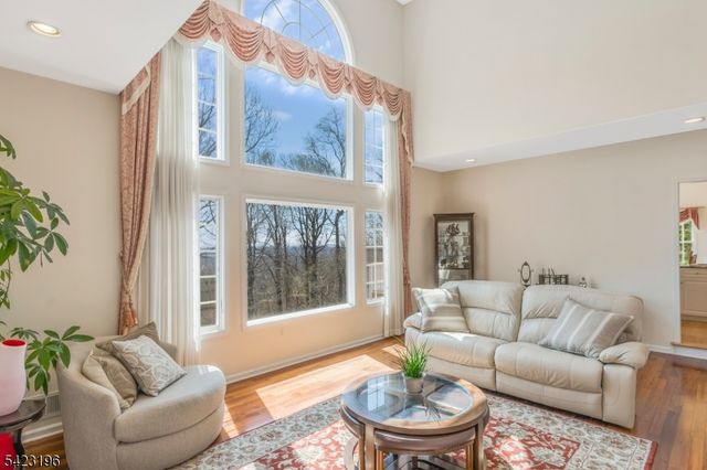 47 Scheurman Terrace, Green Brook Twp., NJ 08812