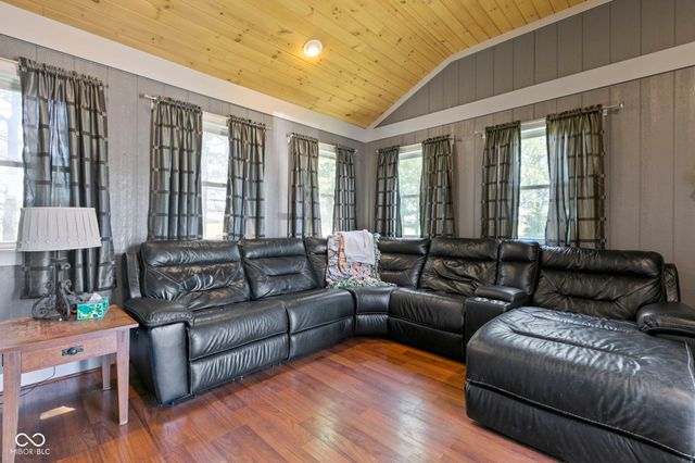 8440 E 216th Street, Cicero, IN 46034