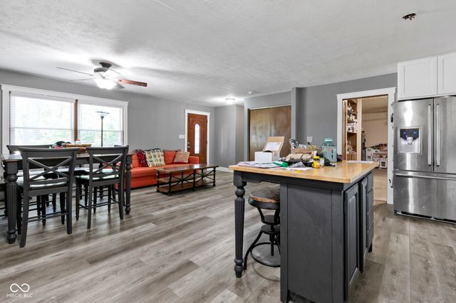 8440 E 216th Street, Cicero, IN 46034