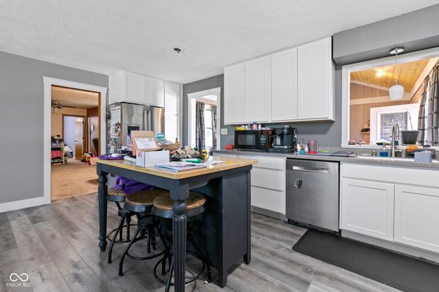 8440 E 216th Street, Cicero, IN 46034