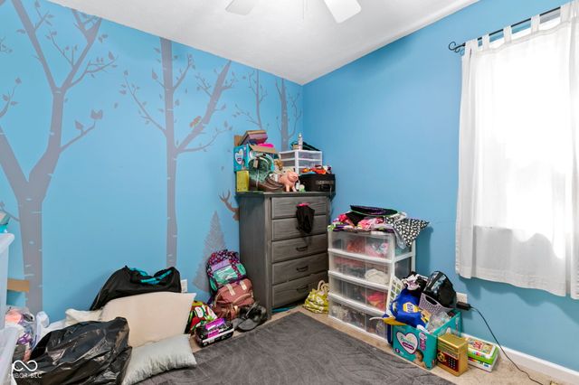 8440 E 216th Street, Cicero, IN 46034