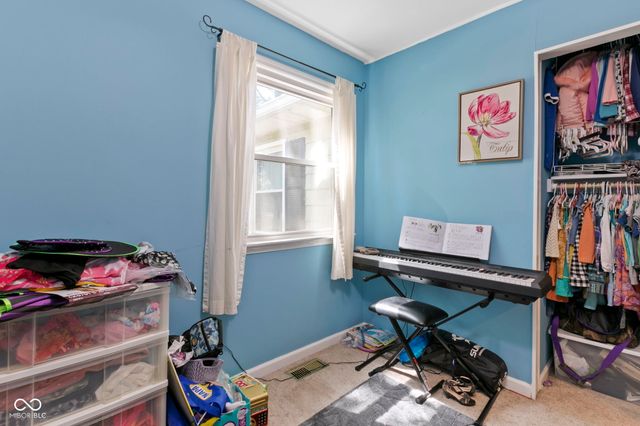 8440 E 216th Street, Cicero, IN 46034