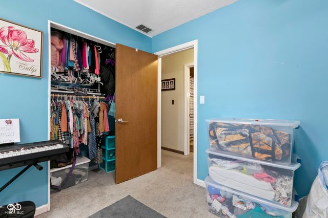 8440 E 216th Street, Cicero, IN 46034