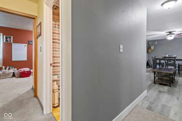 8440 E 216th Street, Cicero, IN 46034