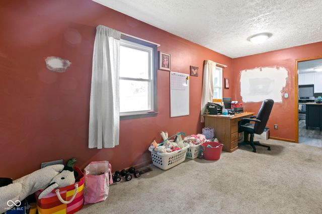 8440 E 216th Street, Cicero, IN 46034