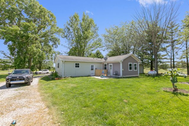 8440 E 216th Street, Cicero, IN 46034