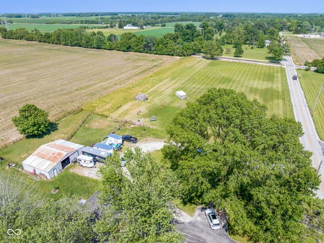 8440 E 216th Street, Cicero, IN 46034