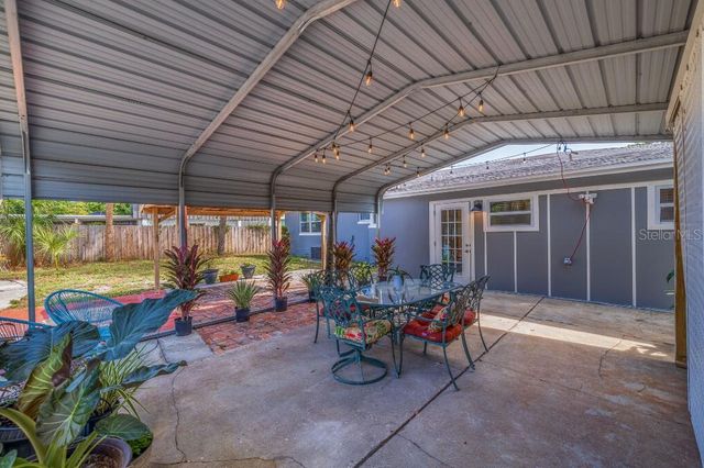 347 LING A MOR TERRACE S, St Petersburg, FL 33705