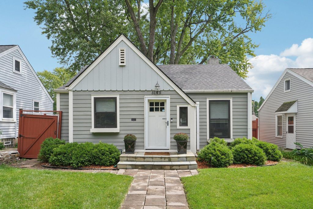 3145 Idaho Avenue S, Saint Louis Park, MN 55426