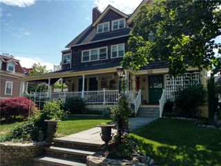 55 Hunter Avenue, Newport, RI 02840