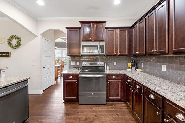 129 Coldwater Creek Drive, Mcdonough, GA 30252