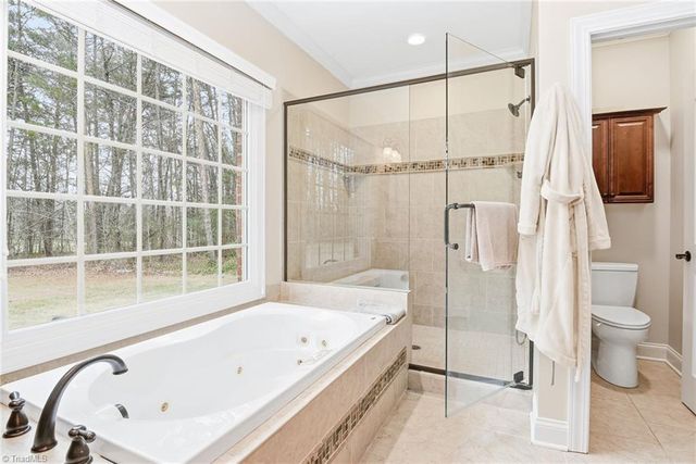 169 King Arthur Lane, Advance, NC 27006