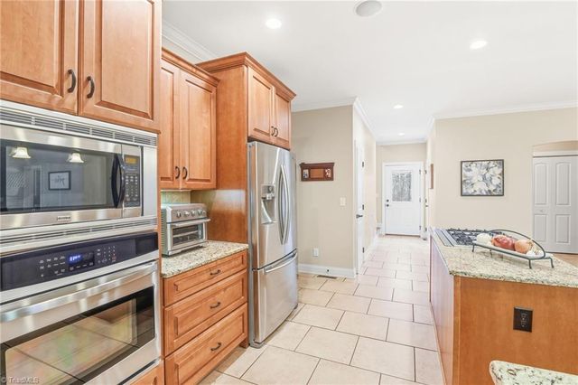 169 King Arthur Lane, Advance, NC 27006