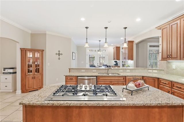 169 King Arthur Lane, Advance, NC 27006