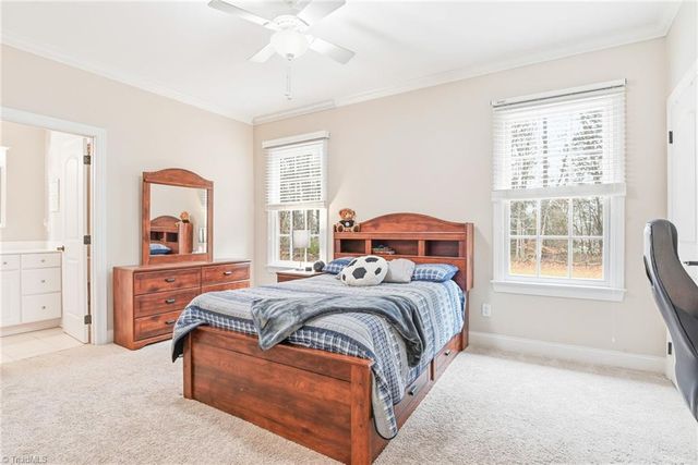 169 King Arthur Lane, Advance, NC 27006