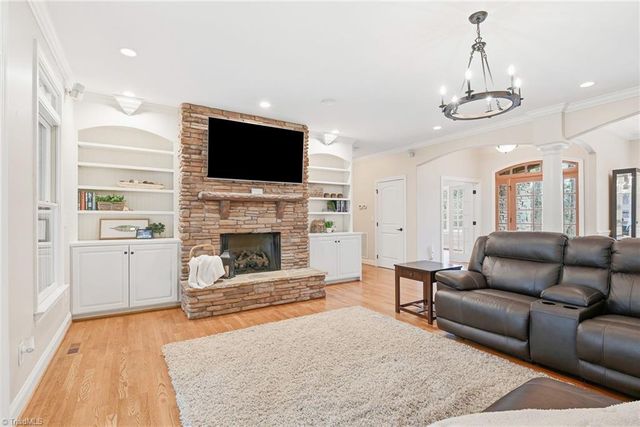 169 King Arthur Lane, Advance, NC 27006