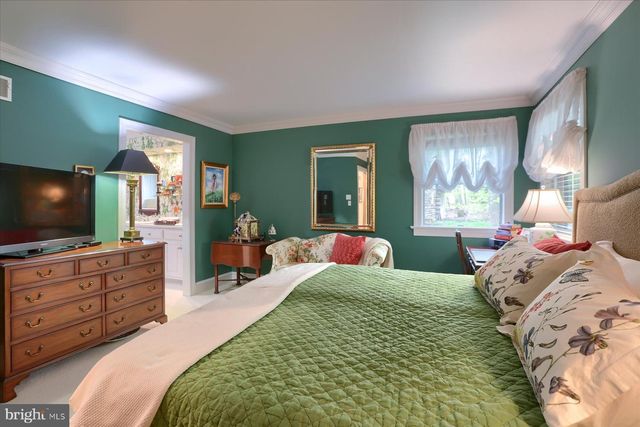 1575 PINE GROVE RD, Bethel, PA 19507