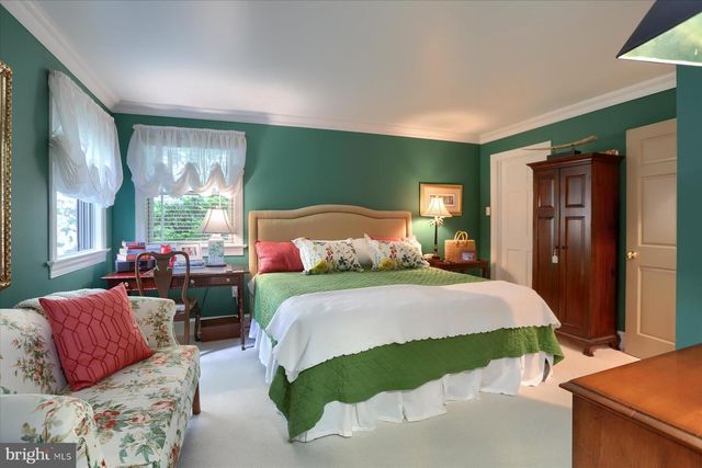 1575 PINE GROVE RD, Bethel, PA 19507
