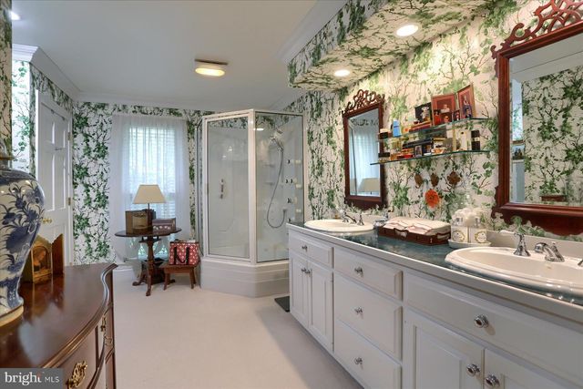 1575 PINE GROVE RD, Bethel, PA 19507