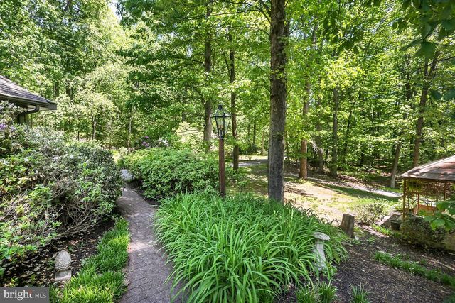 1575 PINE GROVE RD, Bethel, PA 19507